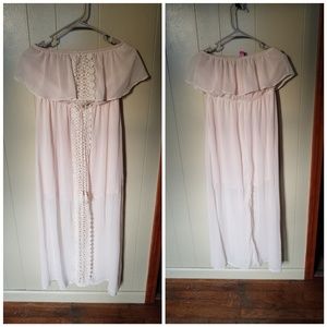 No boundaries  strapless dress